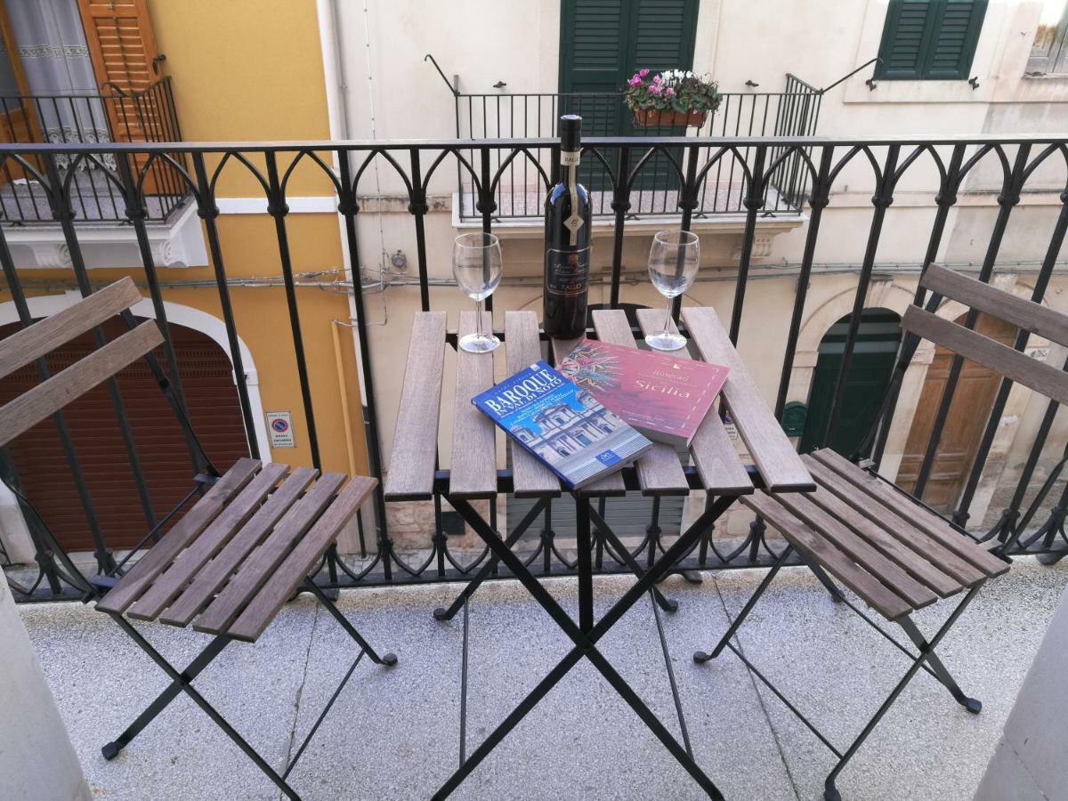 Appartamento In Centro Casa Vacanza Scicli Exterior photo