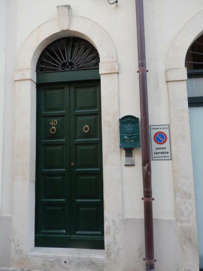 Appartamento In Centro Casa Vacanza Scicli Exterior photo